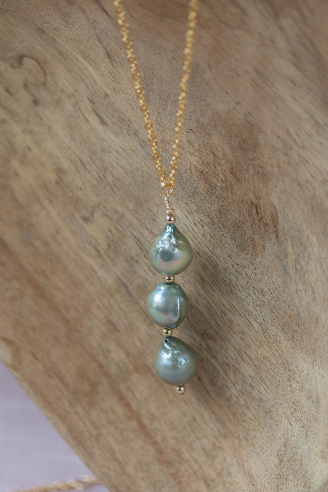 The Deepwater Necklace
